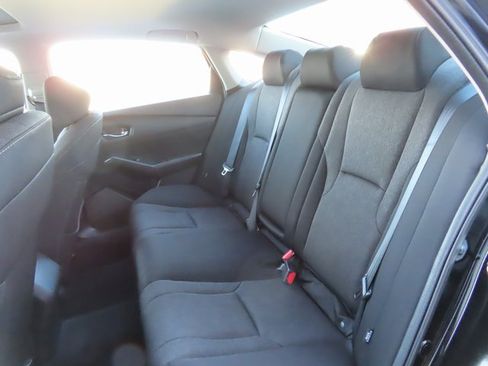 Used 2023 Honda Accord EX image 23