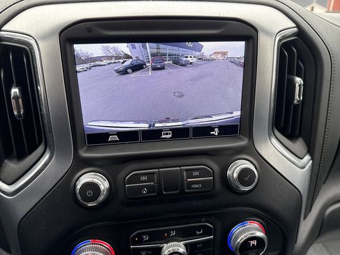 Used 2021 GMC Sierra 1500 SLT image 26