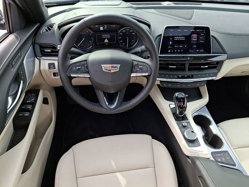 Used 2026 Cadillac CT4 Premium Luxury image 43