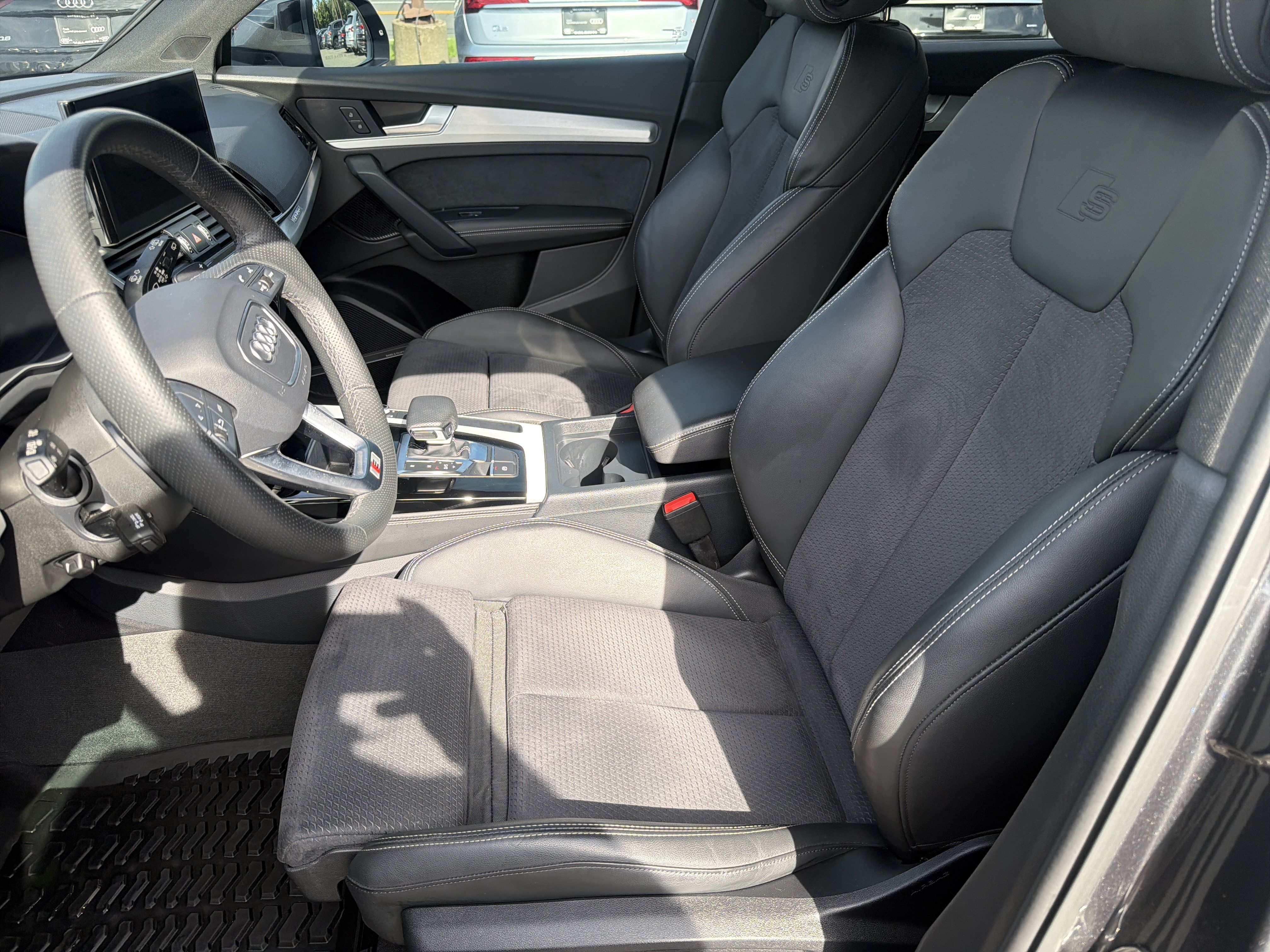 Certified 2024 Audi Q5 e Premium Plus AWD/4WD image 6
