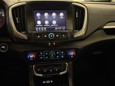 Used 2023 GMC Terrain SLE w/ Driver Convenience Package AWD/4WD image 25