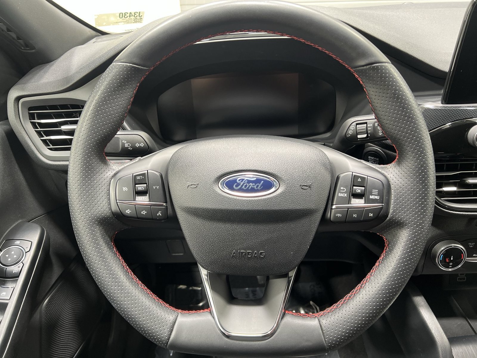 Used 2025 Ford Escape ST-Line AWD/4WD image 14
