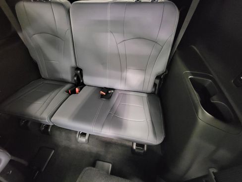 Certified 2023 Buick Enclave Essence w/ Experience Buick Package image 26