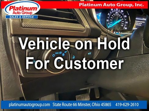 Used 2017 Ford Fusion SE w/ Fusion SE Technology Package FWD image 22