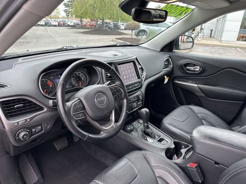 Used 2021 Jeep Cherokee Latitude Lux w/ Comfort/Convenience Group AWD/4WD image 12