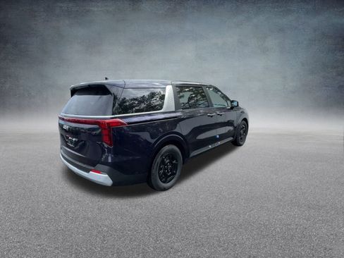 Used 2026 Kia Carnival image 22