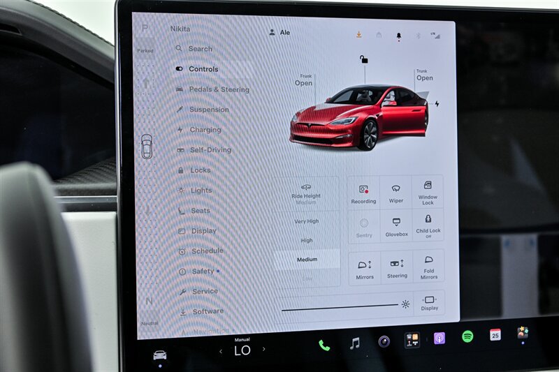 Used 2025 Tesla Model S Plaid AWD/4WD image 27