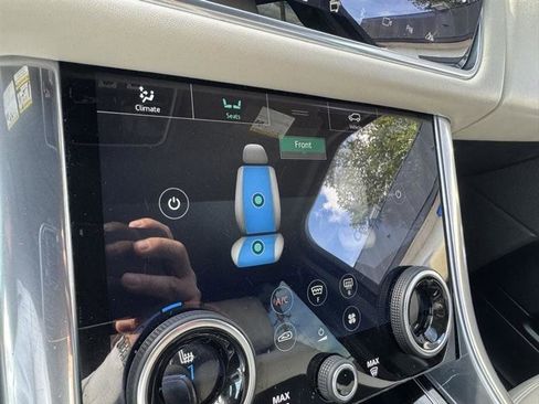 Used 2020 Land Rover Range Rover Sport HST image 32