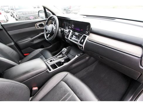 Used 2023 Kia Sorento X-Line EX AWD/4WD image 31