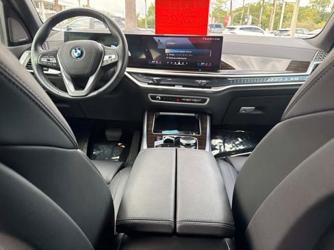 Certified 2025 BMW X5 xDrive50e image 14