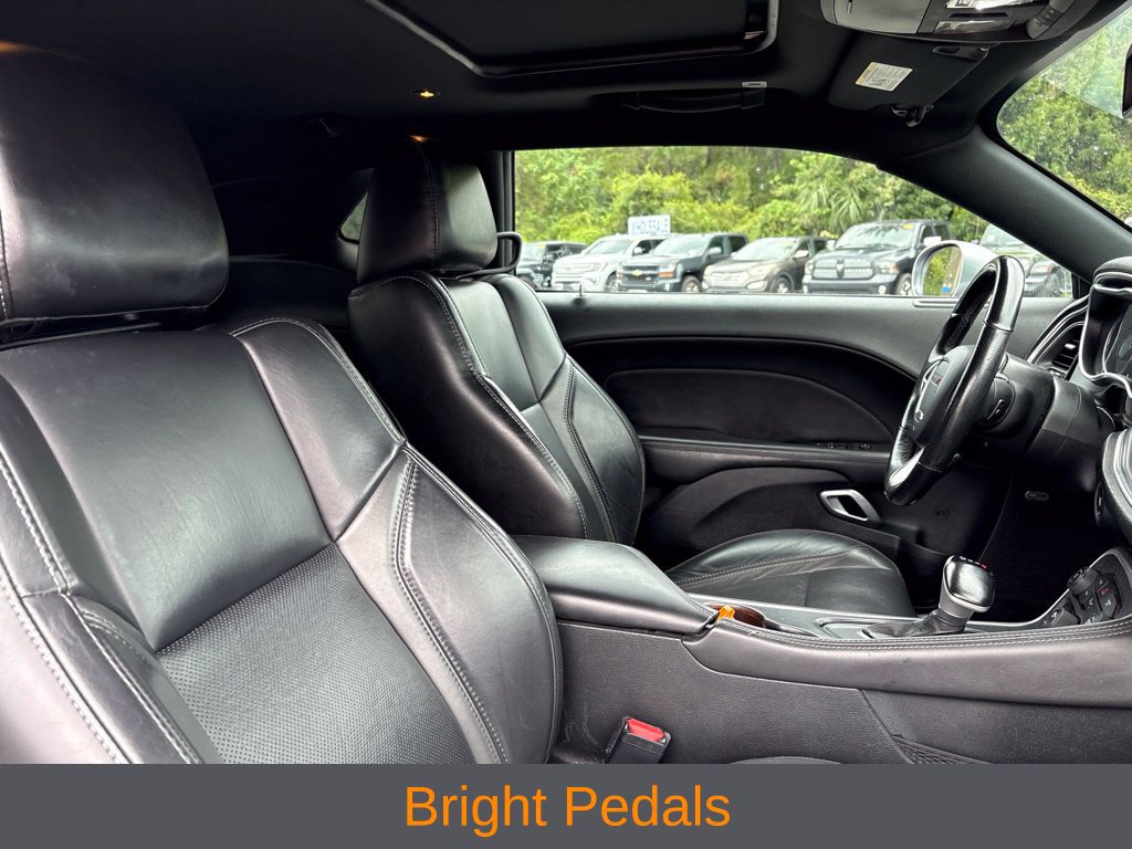 Used 2018 Dodge Challenger R/T Plus RWD image 21