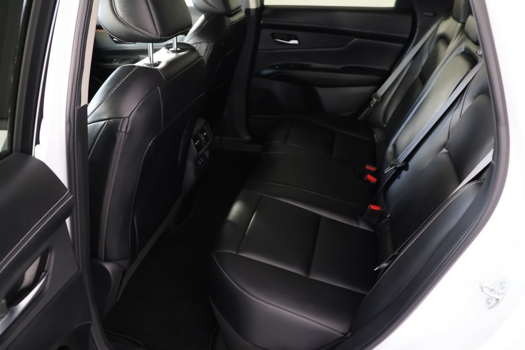 Used 2025 Nissan Murano SL AWD/4WD image 21