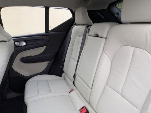 New 2026 Volvo XC40 B5 Plus w/ Protection Package Premier image 12