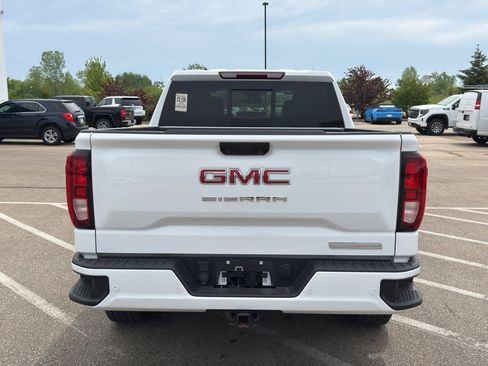Used 2024 GMC Sierra 1500 Elevation w/ Elevation Premium Package AWD/4WD image 4