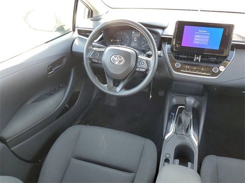 Used 2024 Toyota Corolla LE image 14