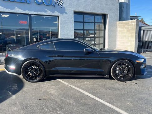 Used 2022 Ford Mustang GT w/ Equipment Group 301A image 2