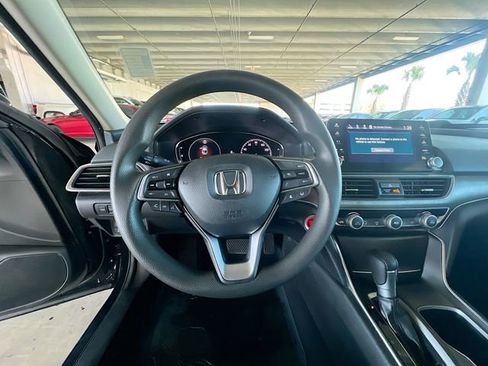 Used 2021 Honda Accord LX image 13