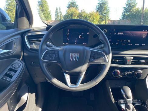 Used 2025 Buick Encore GX Preferred FWD image 34