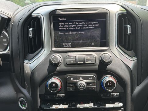 Used 2021 Chevrolet Silverado 1500 LTZ w/ LTZ Premium Package AWD/4WD image 28