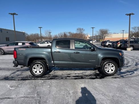 Used 2017 Chevrolet Colorado LT w/ LT Convenience Package image 6