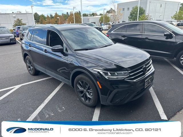 Certified 2024 Volkswagen Tiguan SE AWD/4WD image 4