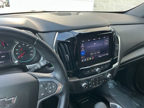Used 2024 Chevrolet Traverse LT w/ Midnight/Sport Edition AWD/4WD image 23