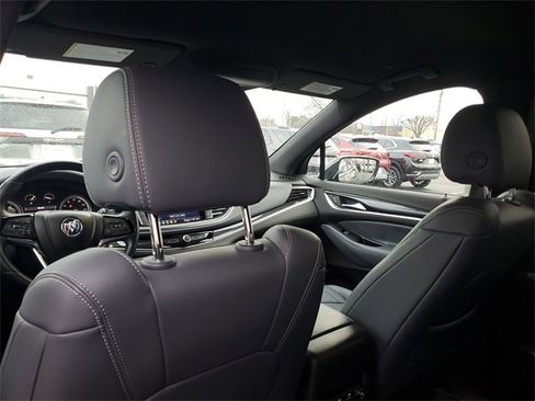 Certified 2024 Buick Enclave Essence w/ Sport Touring Edition image 11