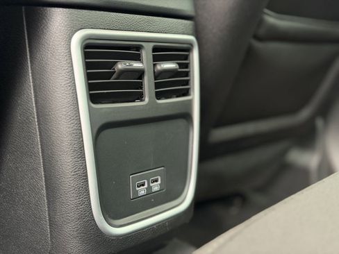 Used 2023 Dodge Charger Scat Pack w/ Technology Group image 34