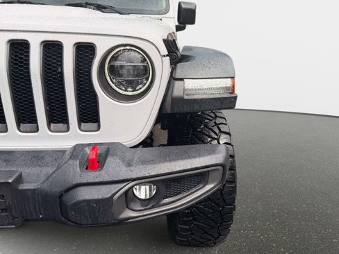 Used 2019 Jeep Wrangler Unlimited Rubicon AWD/4WD image 11