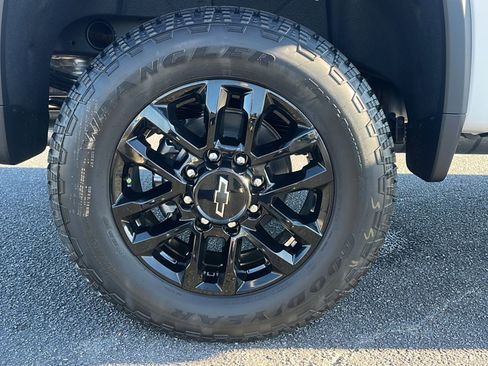 New 2026 Chevrolet Silverado 2500 LTZ w/ LTZ Plus Package image 9