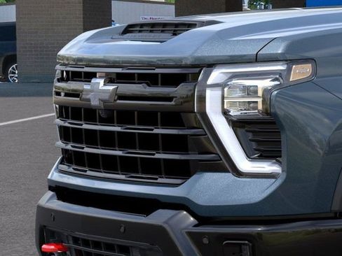 New 2026 Chevrolet Silverado 2500 LT image 13