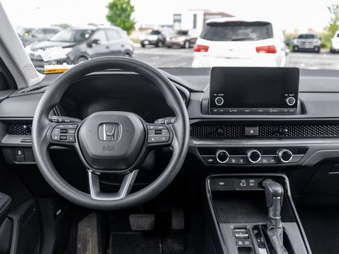 Used 2025 Honda CR-V EX image 15