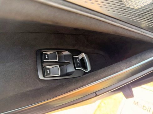 Used 2023 McLaren Artura RWD image 26