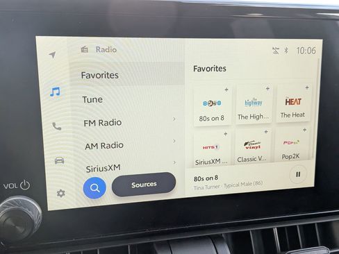 Used 2025 Toyota RAV4 XLE w/ Weather Package image 26