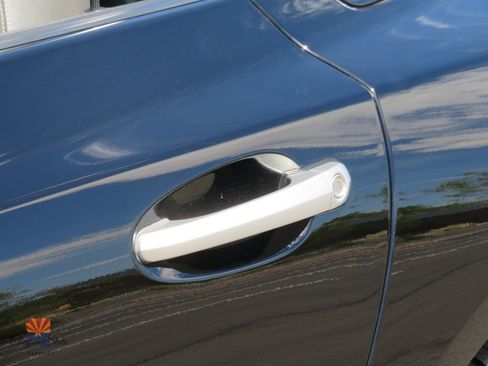 Used 2005 Chrysler Crossfire SRT-6 RWD image 28