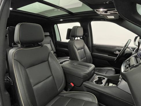 Used 2021 GMC Yukon XL SLT w/ SLT Premium Package AWD/4WD image 44
