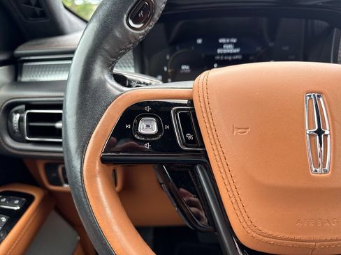 Used 2022 Lincoln Aviator Black Label AWD/4WD image 21