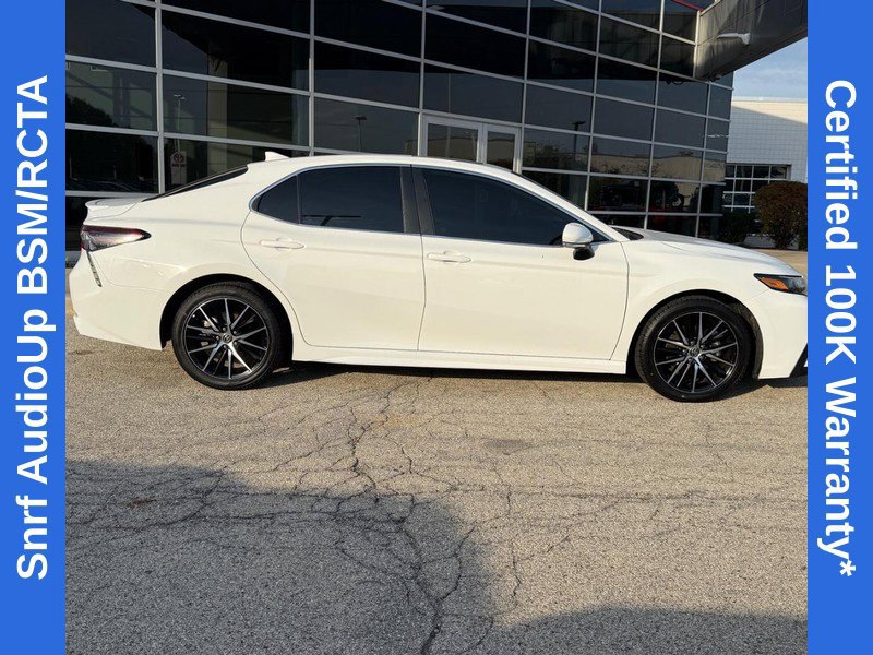 Used 2023 Toyota Camry SE w/ Audio Upgrade Package FWD image 2