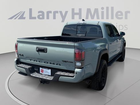 Used 2021 Toyota Tacoma TRD Pro AWD/4WD image 5