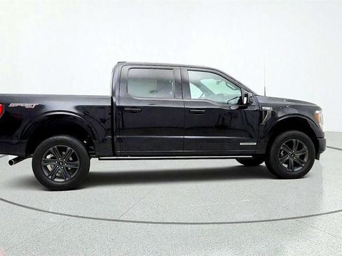 Used 2023 Ford F150 Lariat w/ Equipment Group 502A High AWD/4WD image 4
