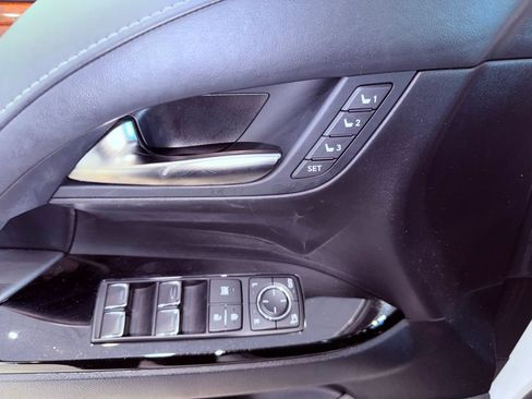 Used 2019 Lexus LX 570 570 LUXURY/MARK LEV/HEAD UP/36 image 21