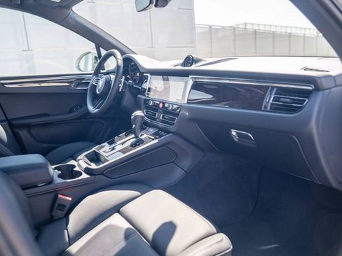 New 2026 Porsche Macan AWD/4WD image 26