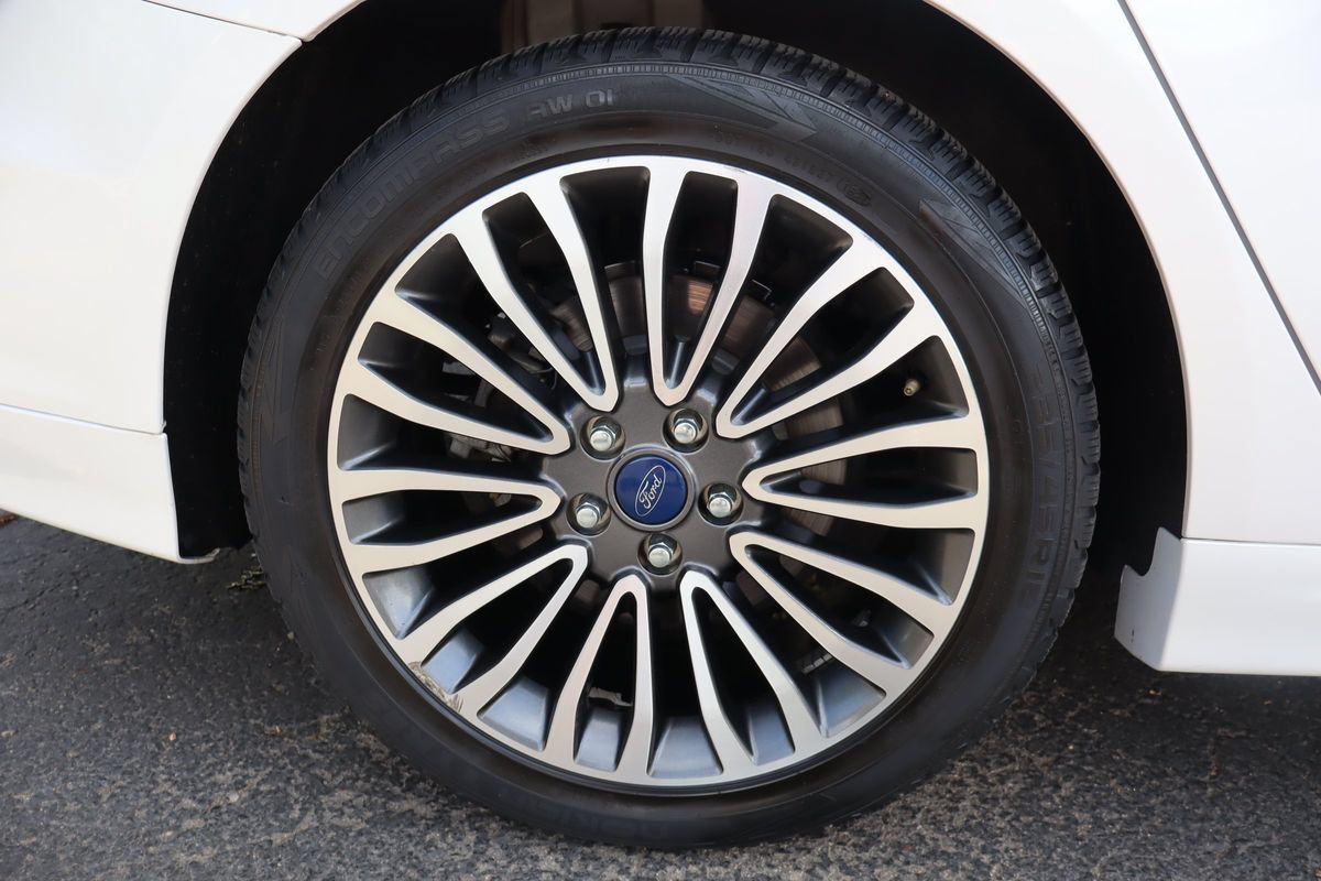 Used 2017 Ford Fusion Titanium FWD image 44