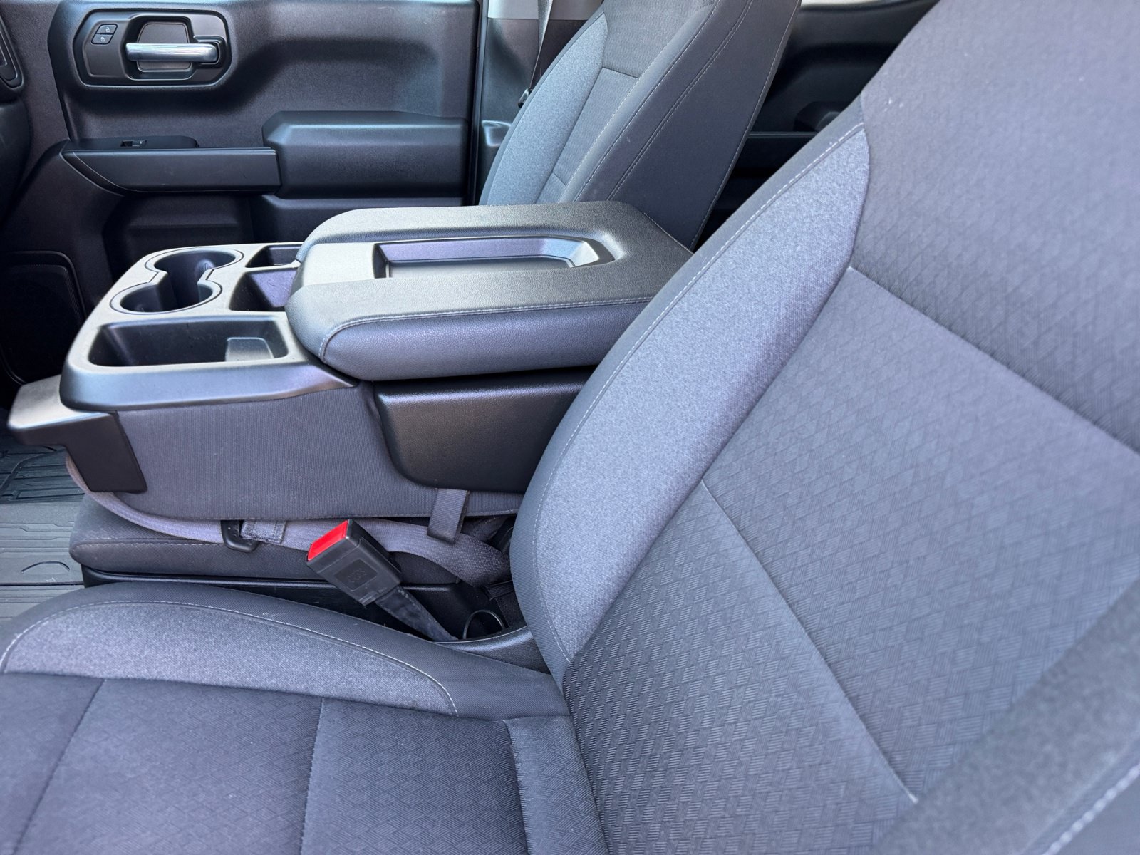 Used 2024 GMC Sierra 1500 Pro w/ Graphite Edition AWD/4WD image 17