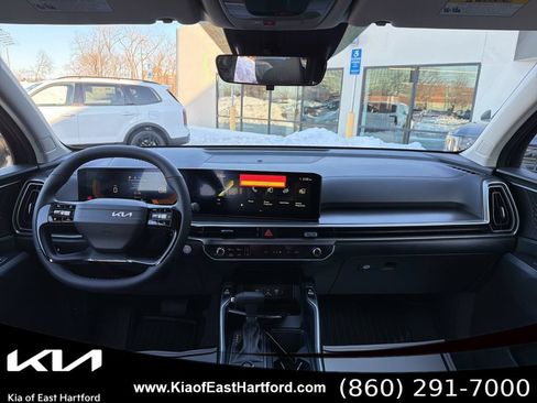 New 2026 Kia Sorento S AWD/4WD image 24