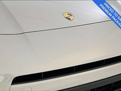 Used 2025 Porsche Panamera 4 w/ Premium Package image 37