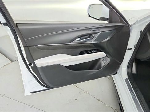 Certified 2022 Cadillac CT4 V Blackwing w/ Driver Assist Package image 12