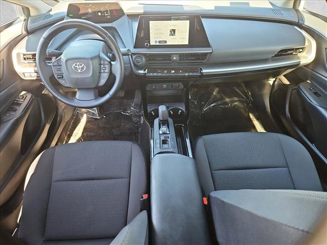 Used 2025 Toyota Prius LE FWD image 22