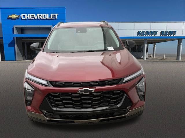 Used 2024 Chevrolet Trax ACTIV w/ Sunroof Package FWD image 7