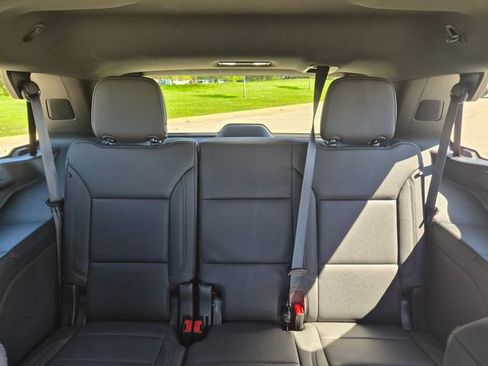 Used 2024 Chevrolet Tahoe LT w/ Luxury Package AWD/4WD image 44